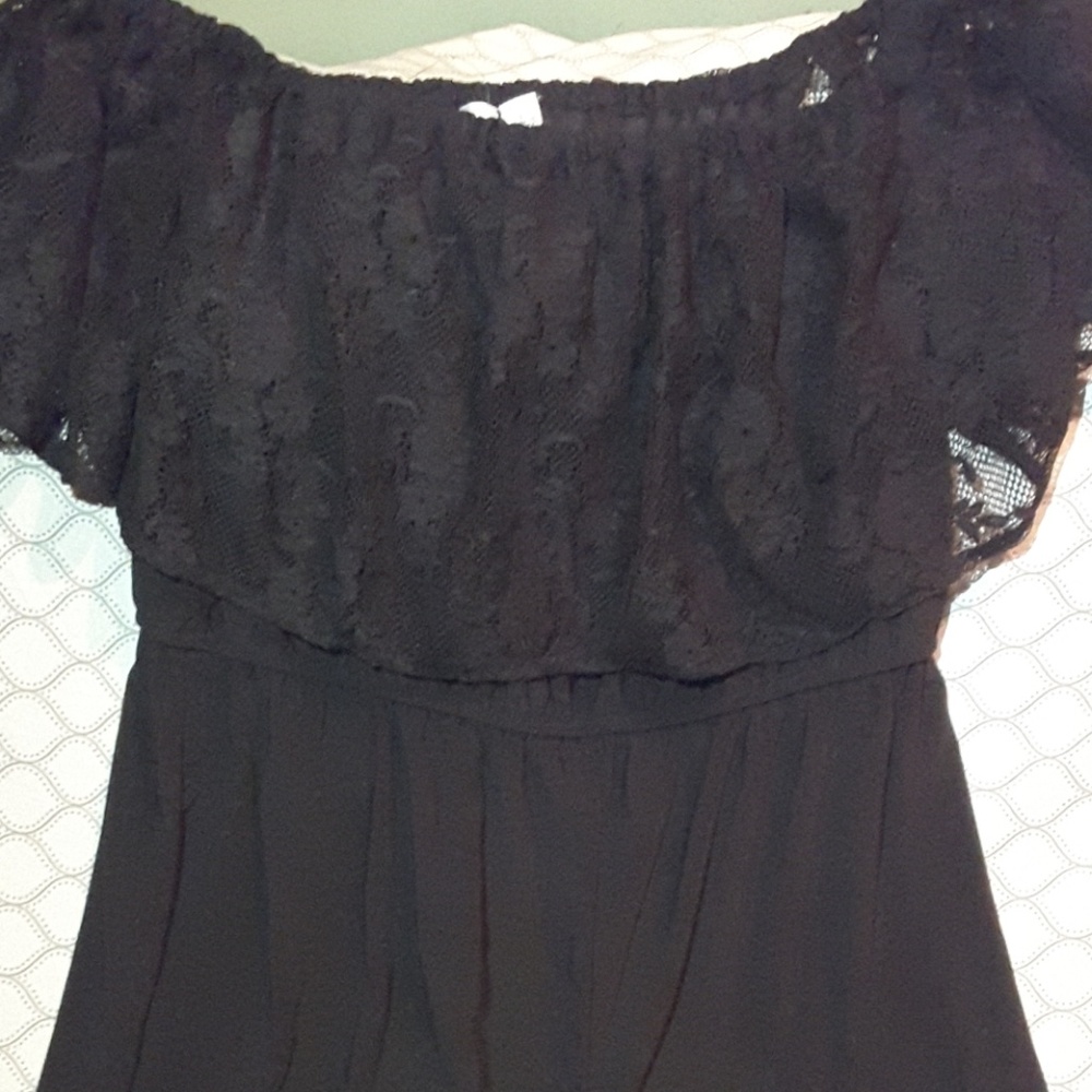 Emma & Michele black jumpsuit lace ruffle top Lg